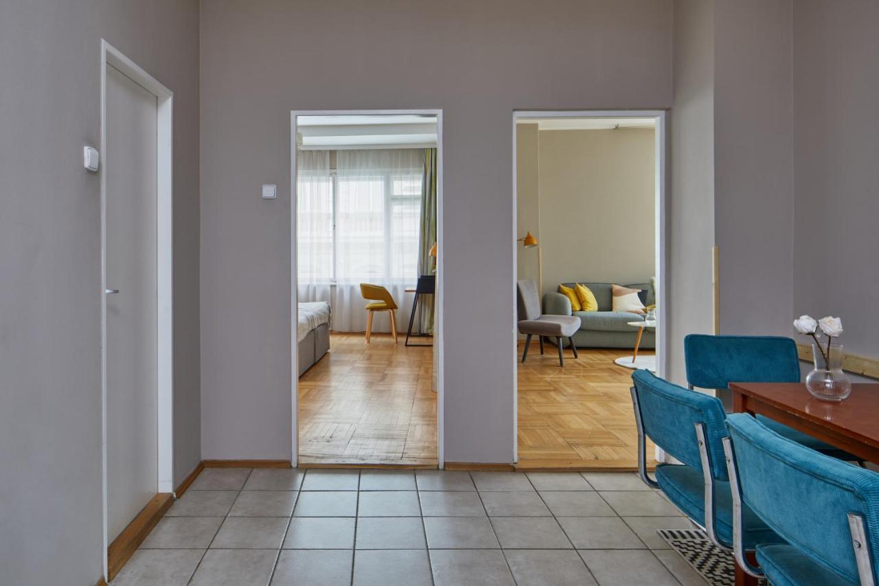 Prague Days - Modern Apt W Retro Elements - New Town Dış mekan fotoğraf