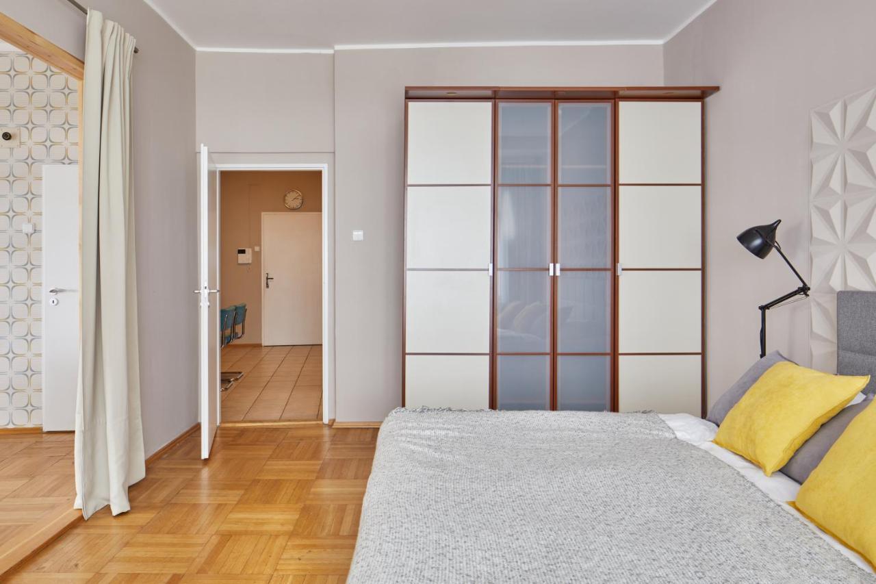 Prague Days - Modern Apt W Retro Elements - New Town Dış mekan fotoğraf